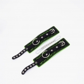 Черно-зеленые кожаные наручники с зеленой строчкой - Crazy Handmade - купить с доставкой в Тольятти