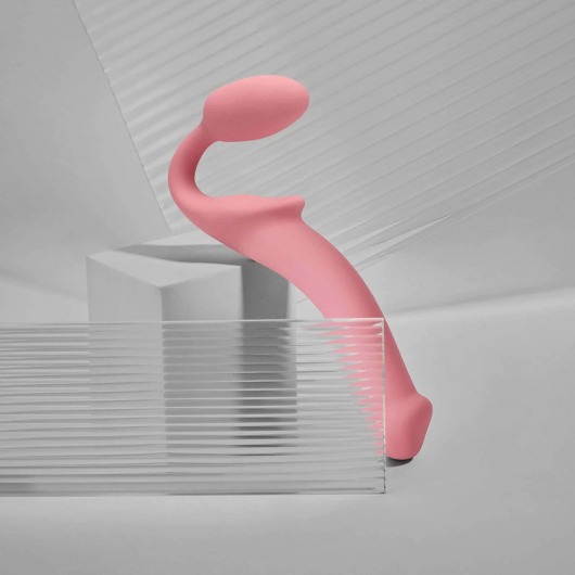 Розовый безремневой страпон Strap-on-me Semi-Realistic Bendable Strap-On size XL - Strap-on-me - купить с доставкой в Тольятти